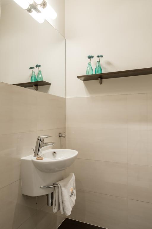 Nowy Rynek Apartment Old Town Варшава Екстер'єр фото